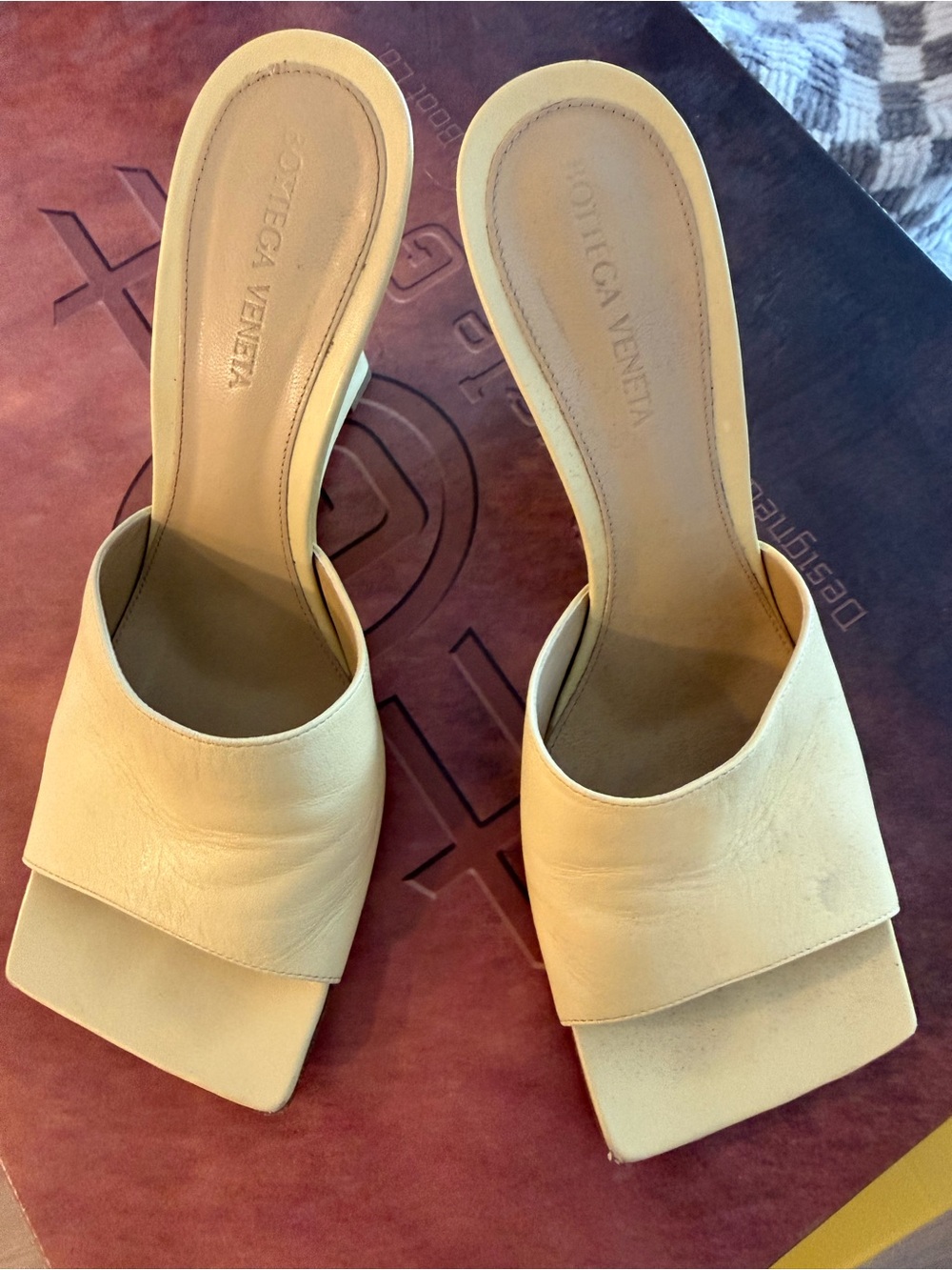 Bottega Veneta Cream Leather Square-Toe Slide Mules